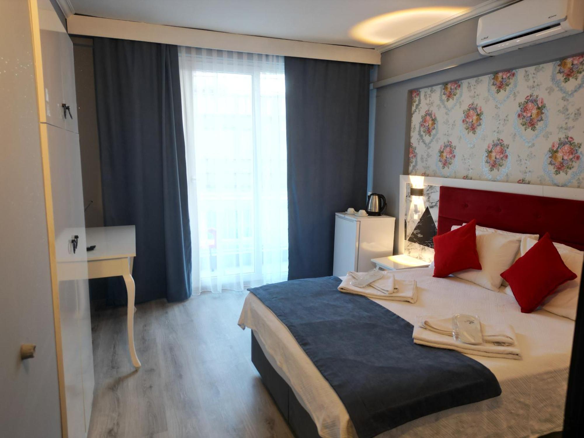 Akman City Hotel 库萨达斯 外观 照片