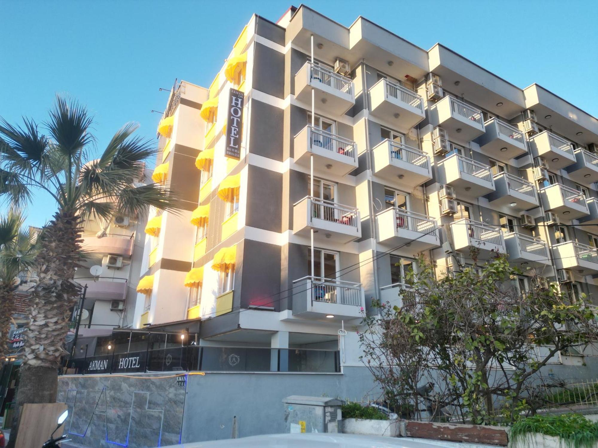 Akman City Hotel 库萨达斯 外观 照片