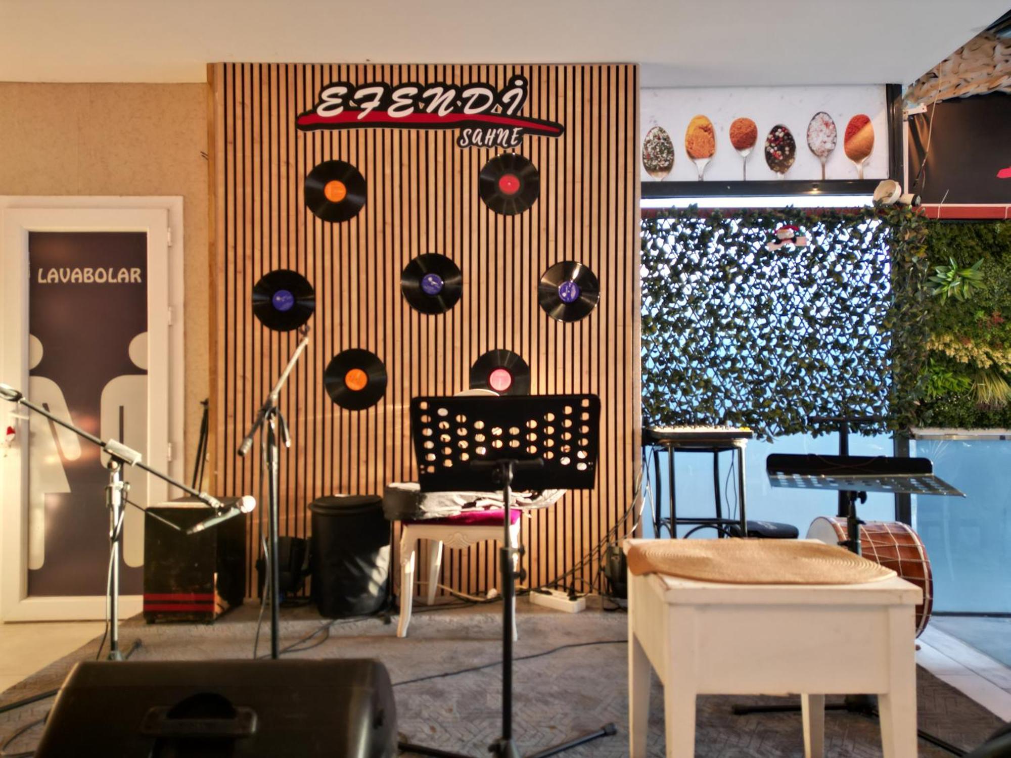 Akman City Hotel 库萨达斯 外观 照片