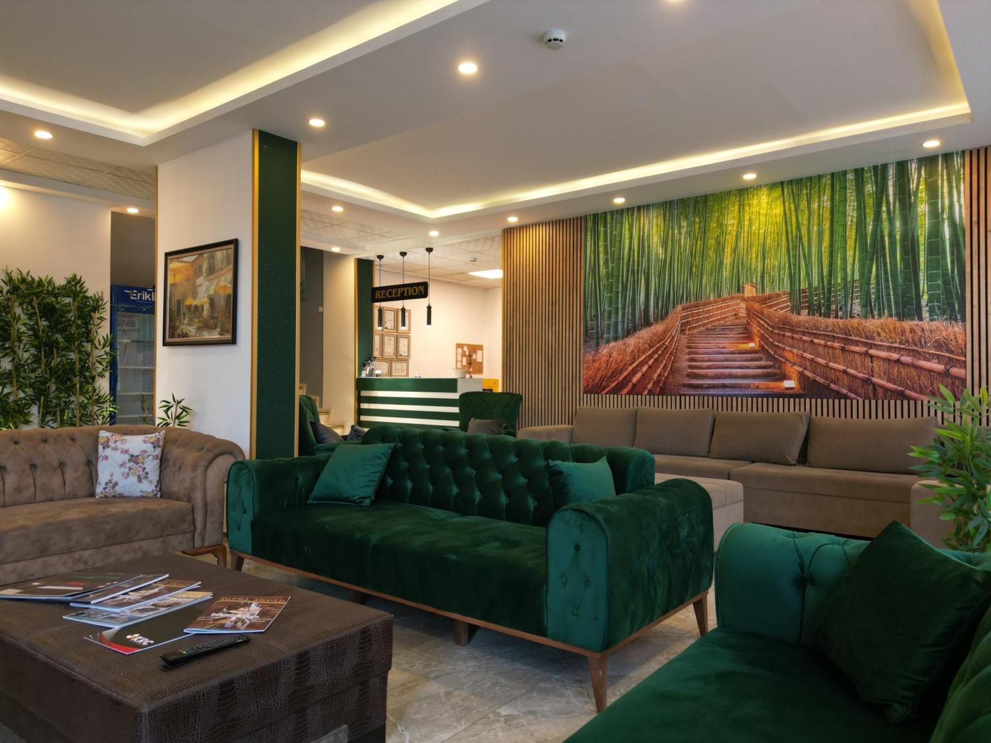 Akman City Hotel 库萨达斯 外观 照片