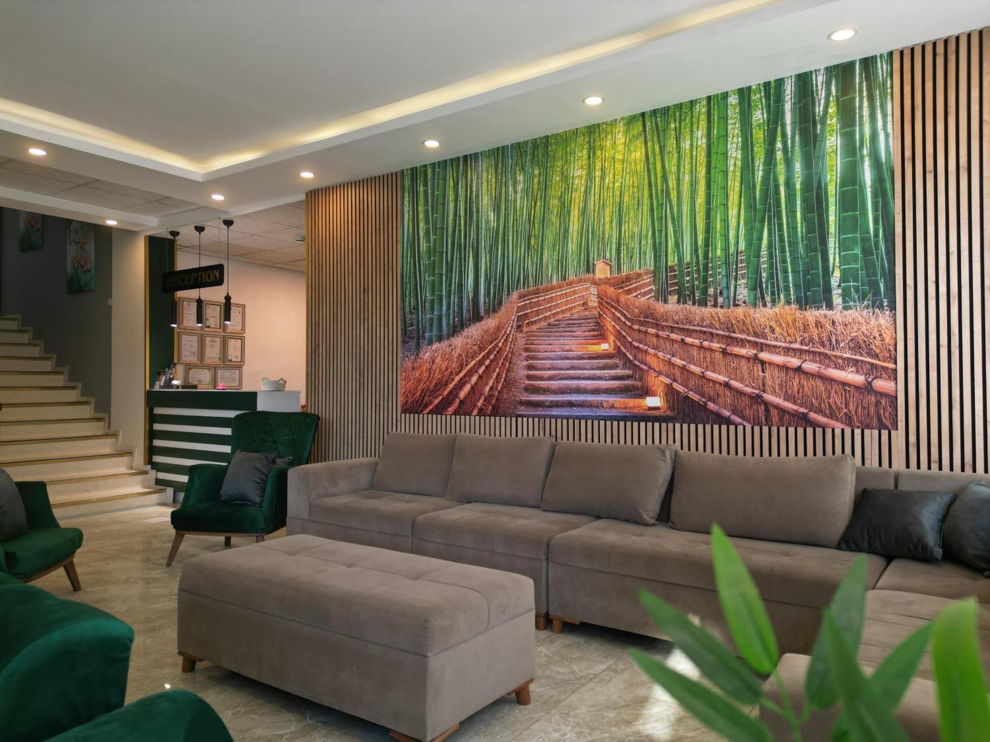 Akman City Hotel 库萨达斯 外观 照片