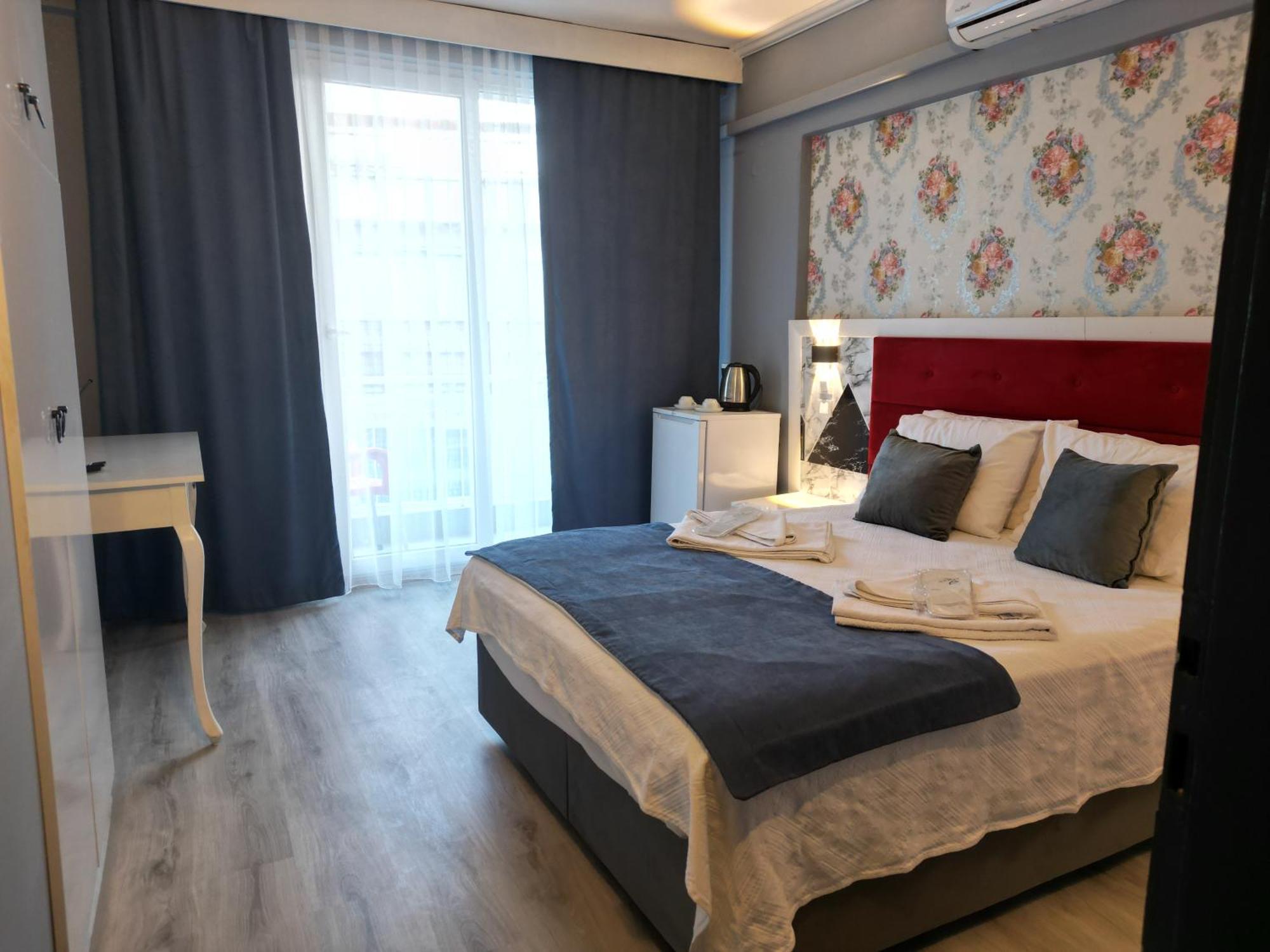 Akman City Hotel 库萨达斯 外观 照片