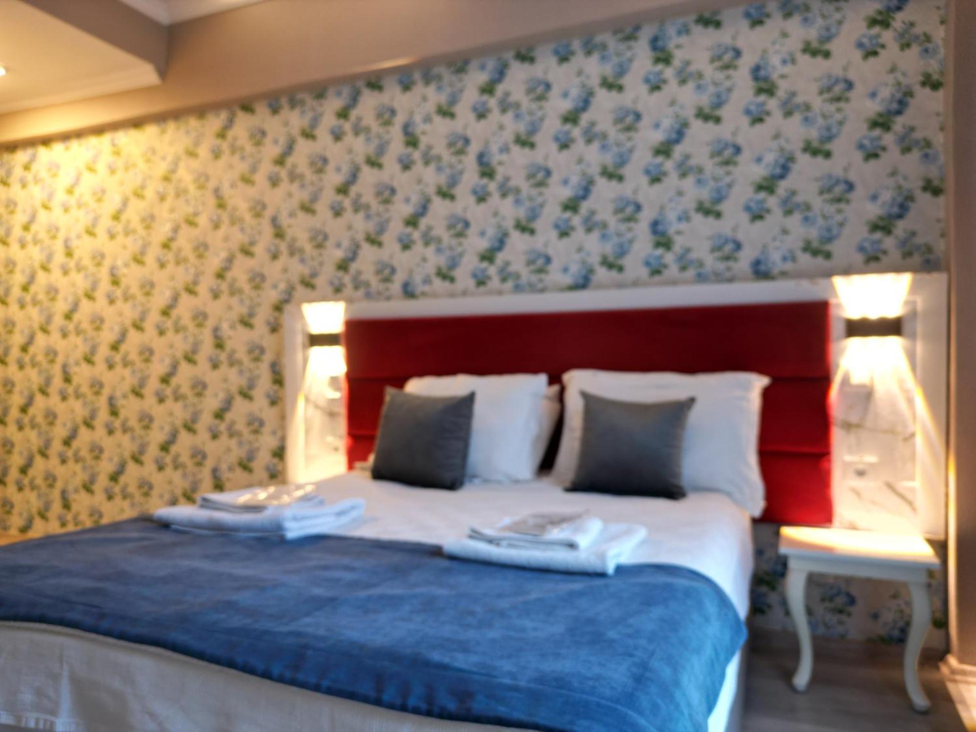 Akman City Hotel 库萨达斯 外观 照片