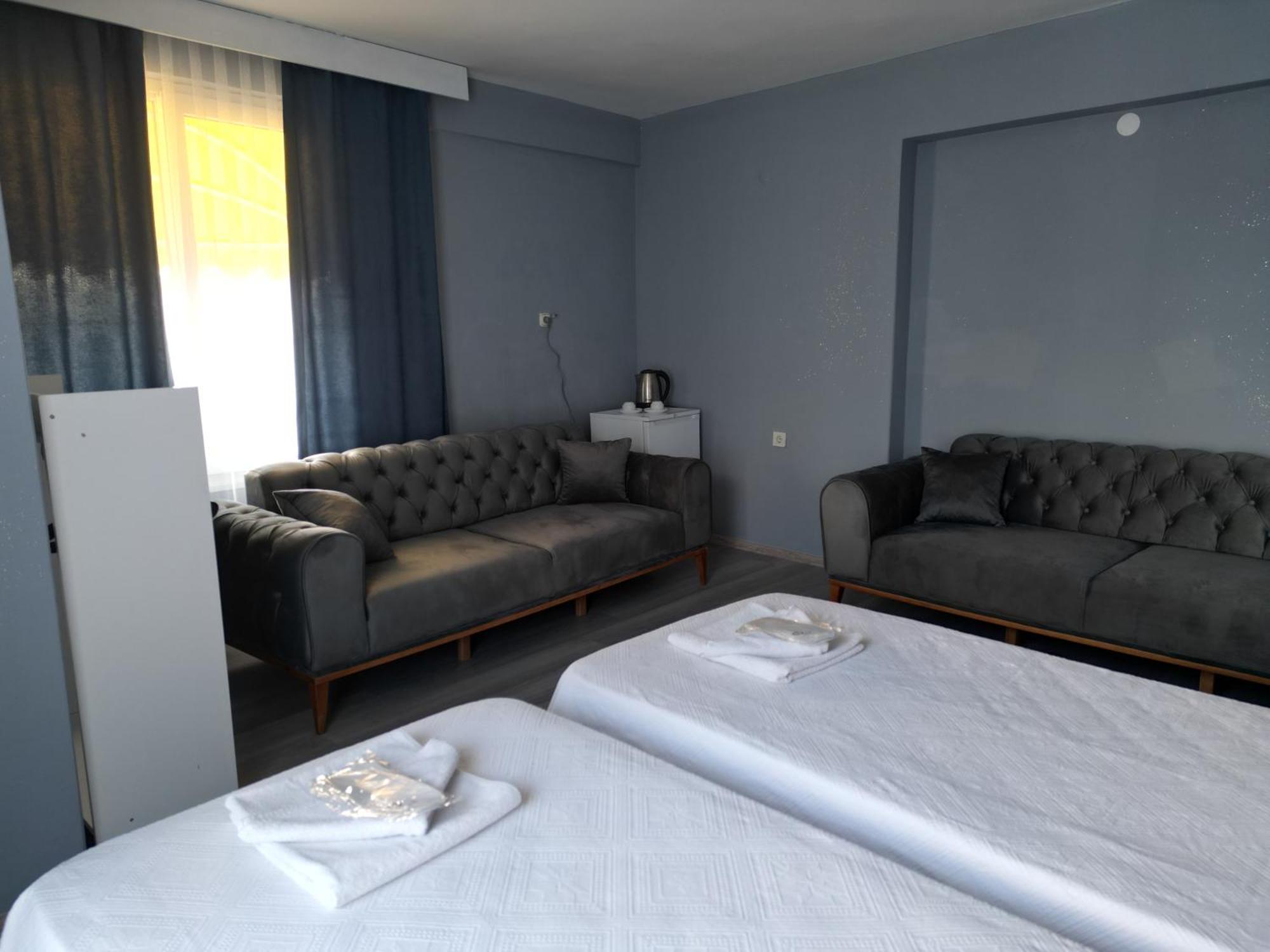 Akman City Hotel 库萨达斯 外观 照片